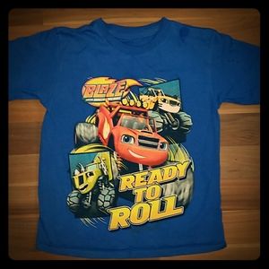 T SHIRT